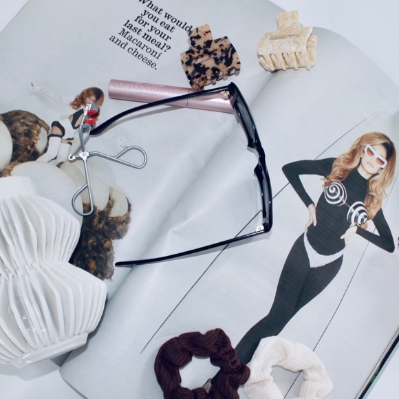 MICHAEL KORS Black St. Tropez Sunglasses - Picture 3 of 6